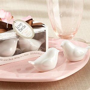 Lovebirds Mini Salt & Pepper Shakers Set